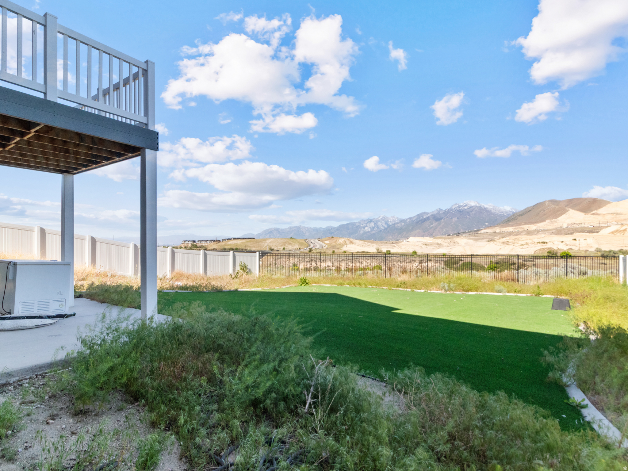 BRINGHURST STATION - Residential