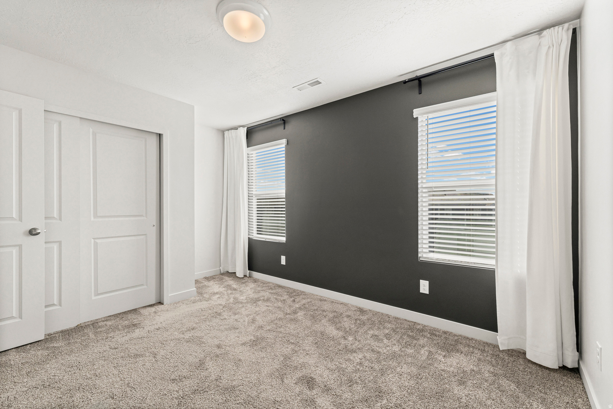 SUNFLOWER FIELDS - Residential