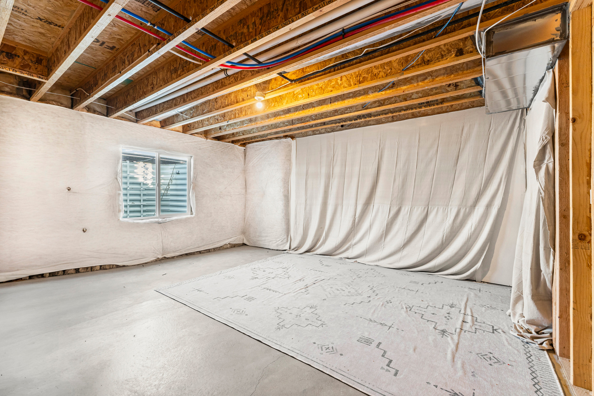 SUNFLOWER FIELDS - Residential