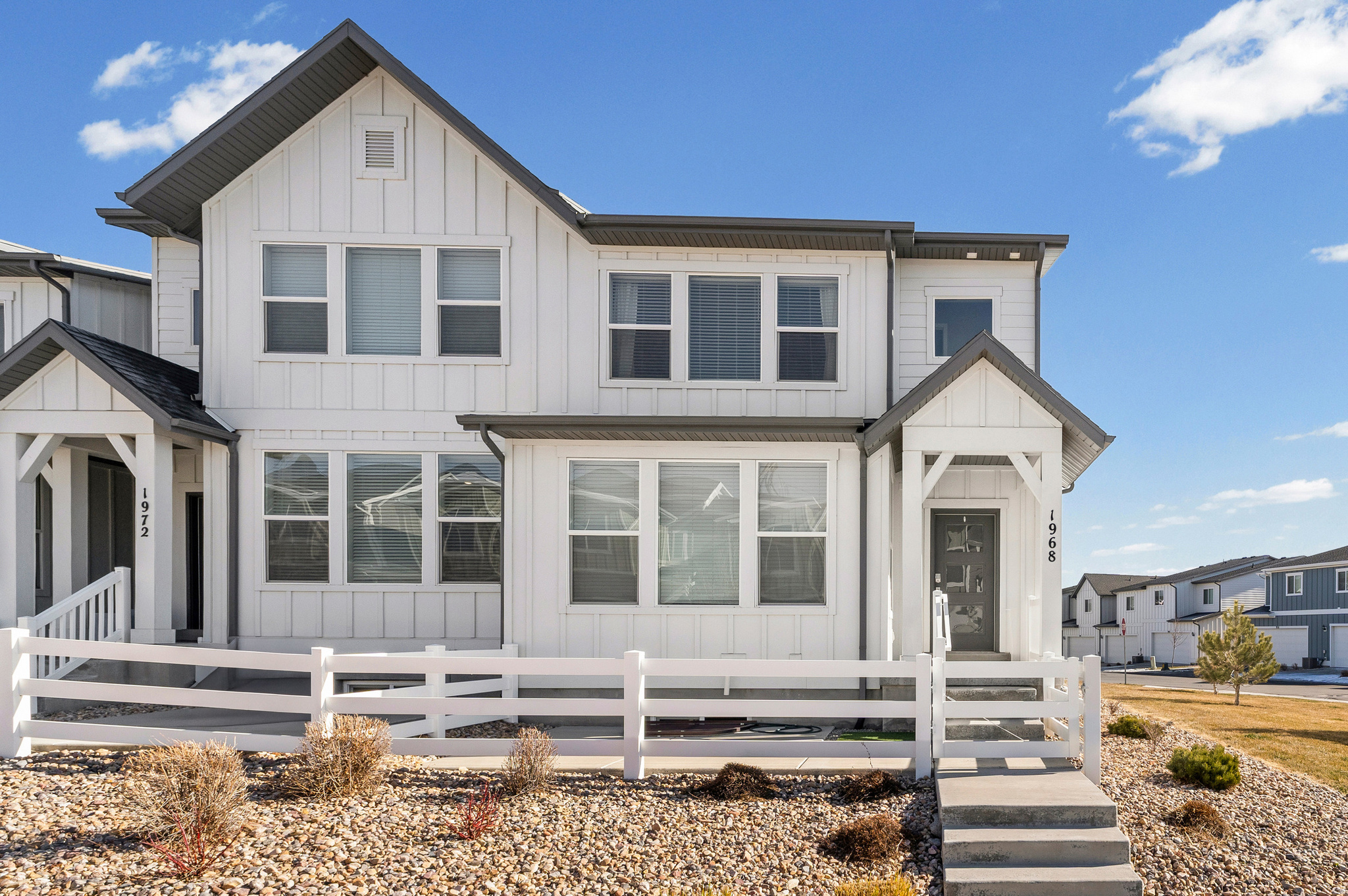 SUNFLOWER FIELDS - Residential