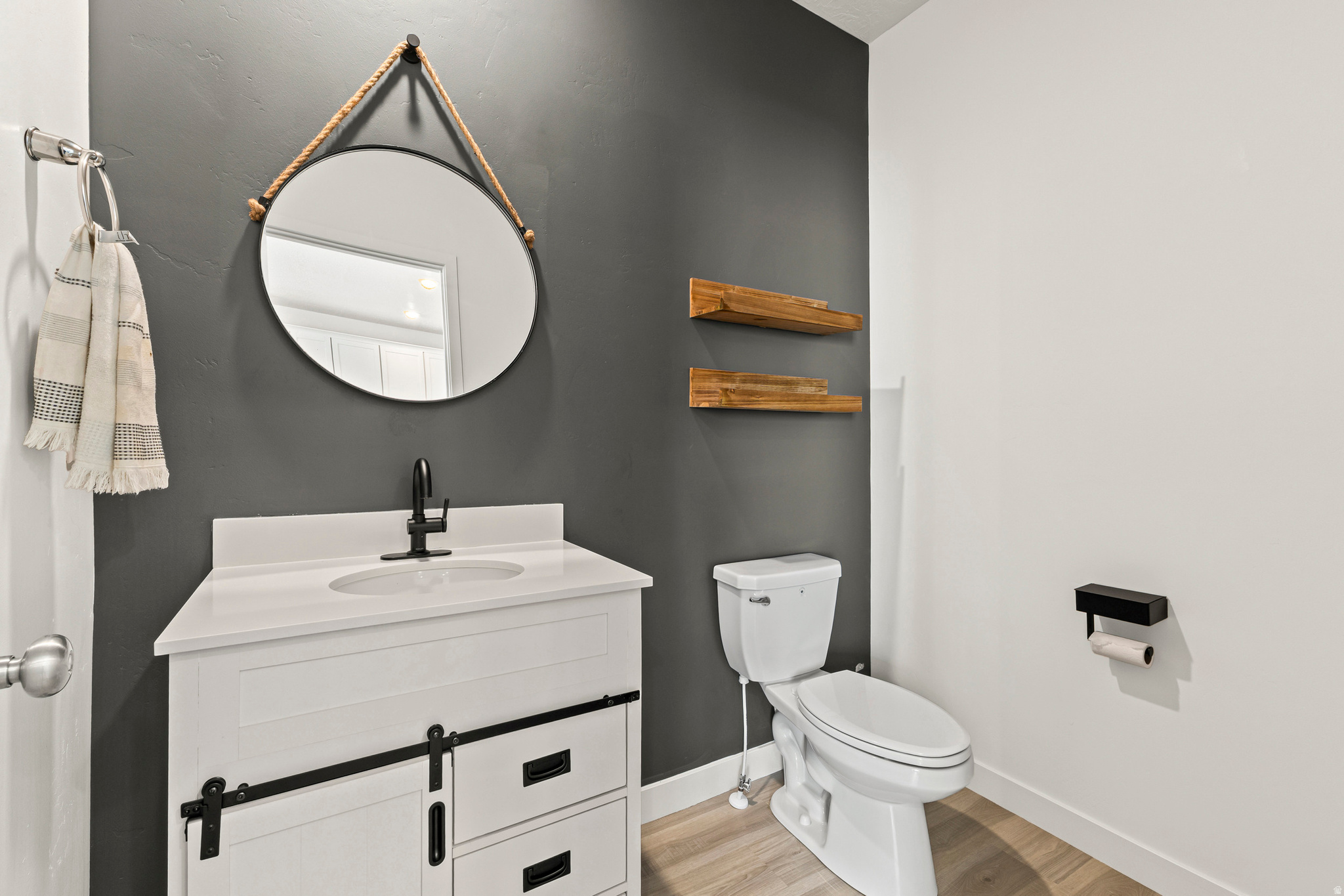 SUNFLOWER FIELDS - Residential