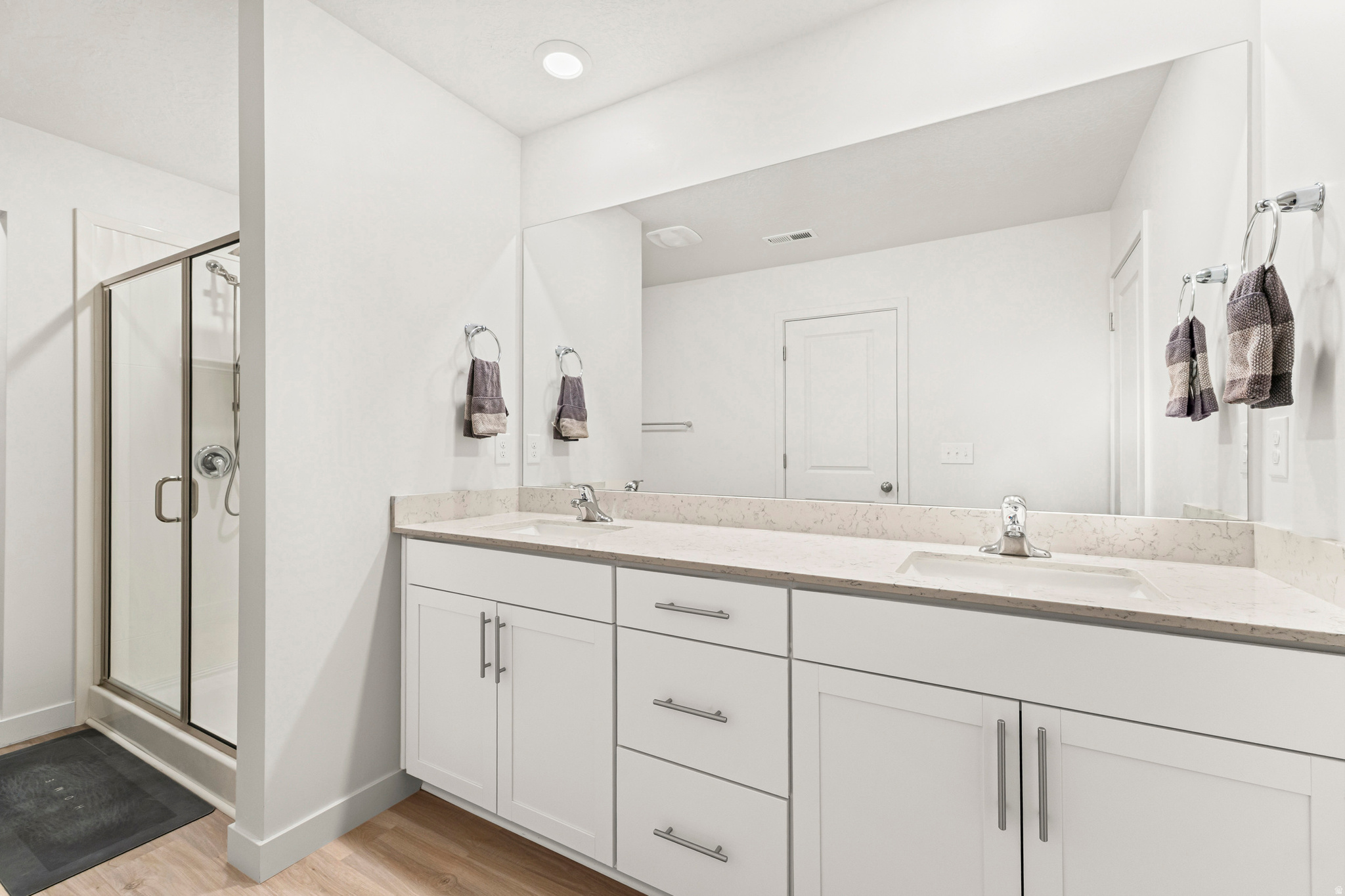 SUNFLOWER FIELDS - Residential