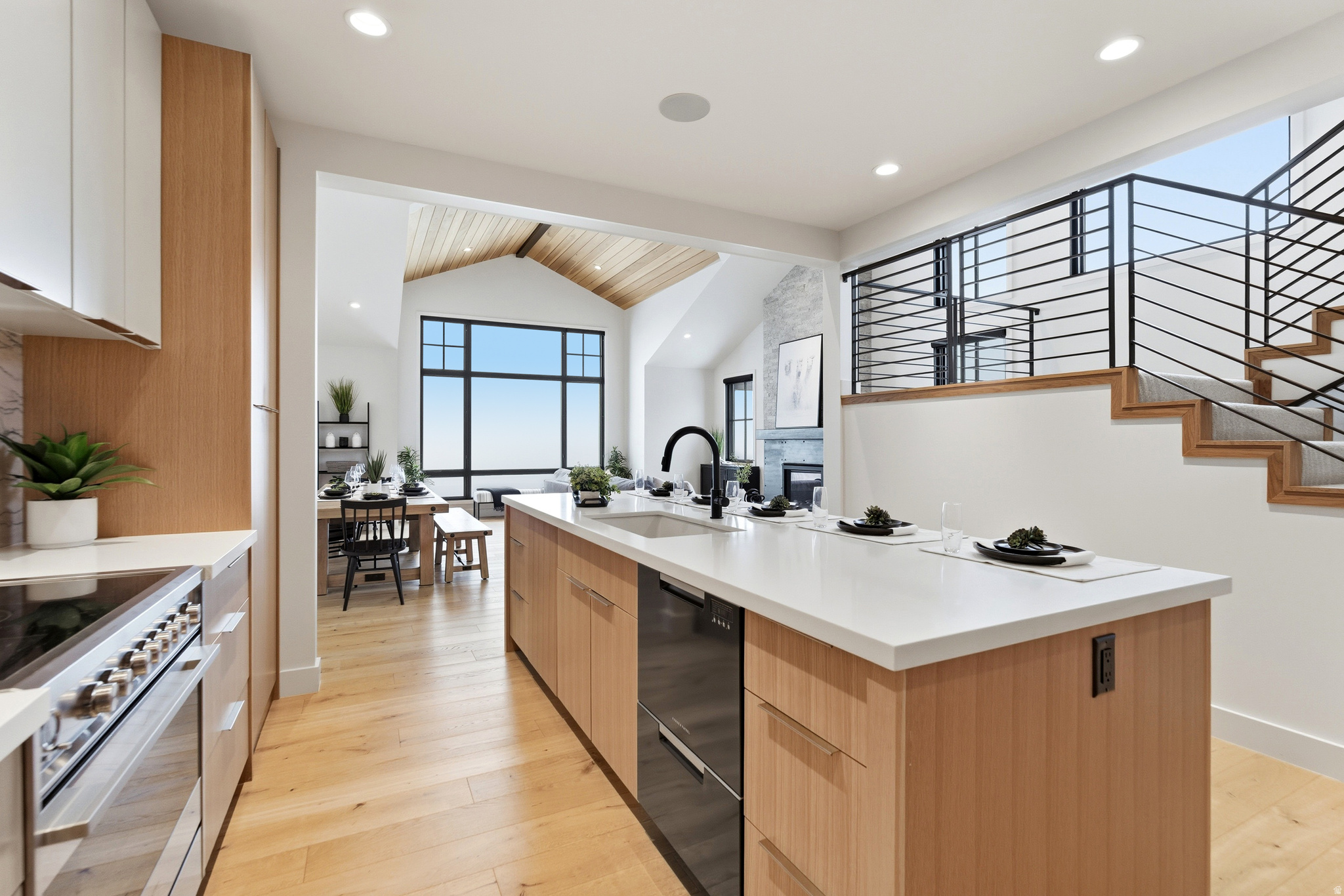 HIDEOUT CANYON PHASE 1 - Residential