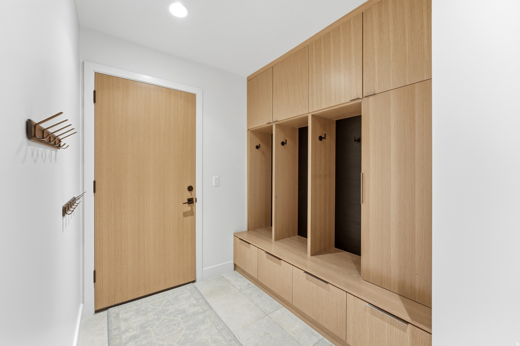 HIDEOUT CANYON PHASE 1 - Residential