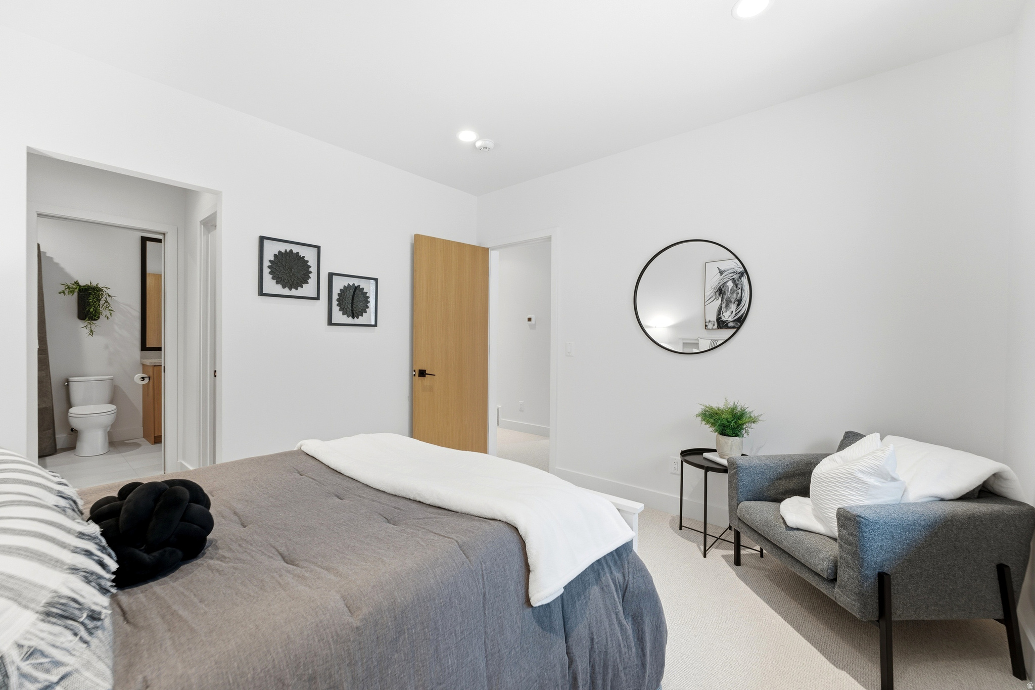 HIDEOUT CANYON PHASE 1 - Residential