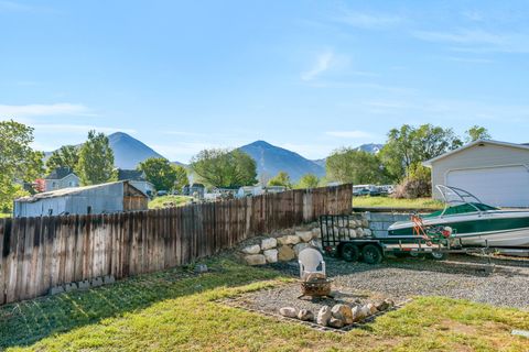 Tiny photo for 290 N 500 E, Salem, UT 84653 (MLS # 2154116)