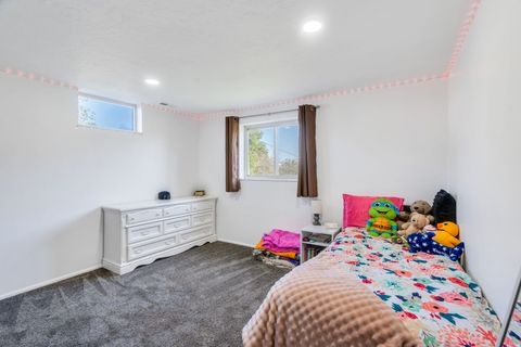 Tiny photo for 290 N 500 E, Salem, UT 84653 (MLS # 2154116)