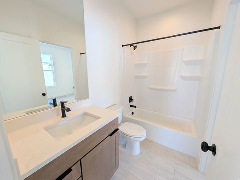 Tiny photo for 11352 S SILVER POND DR W #317, South Jordan, UT 84009 (MLS # 2133659)