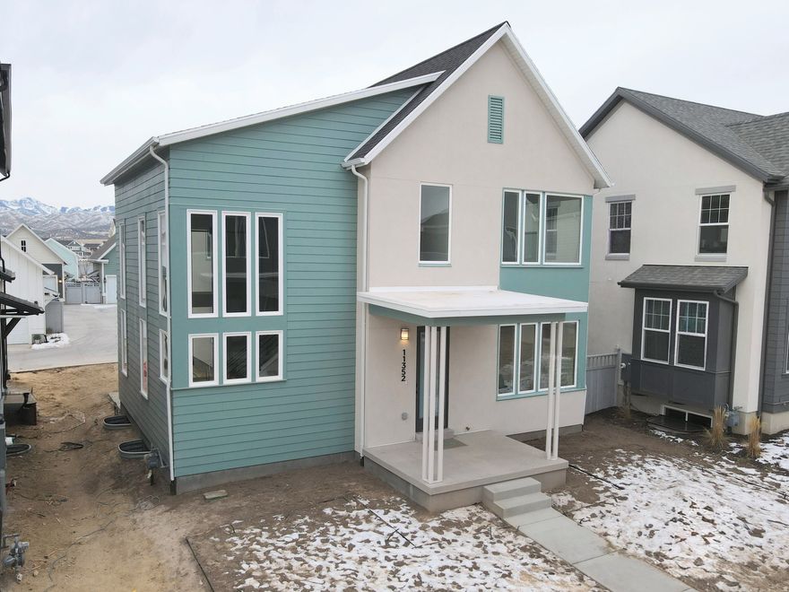 Just Completed brand new home of the popular Innovator plan! Priced with high-end, designer upgrades throughout. Featuring a gourmet kitchen with upgraded cabinets, sleek quartz countertops, and 9ft ceilings on all levels, this home is designed for both comfort and style. The open-concept layout boasts a spacious great room seamlessly connecting to the dining area and kitchen, perfect for entertaining. The main level also features a private office, a convenient butler's pantry, and easy access to the fenced backyard, ideal for outdoor gatherings. The expansive Primary bedroom has a generous walk-in closet and a spa-like en-suite bathroom, complete with a separate stand-alone tub and a sleek shower. With plenty of additional features, this home offers both comfort and style at every turn.