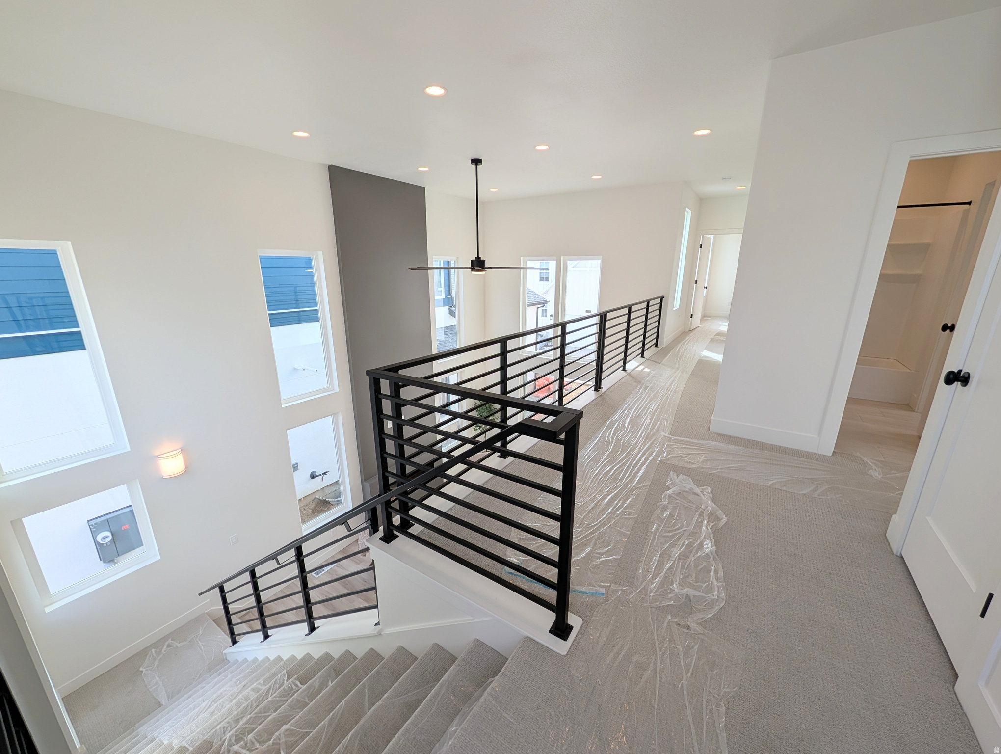 DAYBREAK - Residential