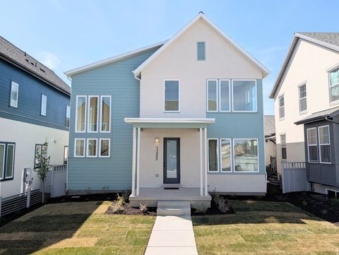 Tiny photo for 11352 S SILVER POND DR W #317, South Jordan, UT 84009 (MLS # 2133659)