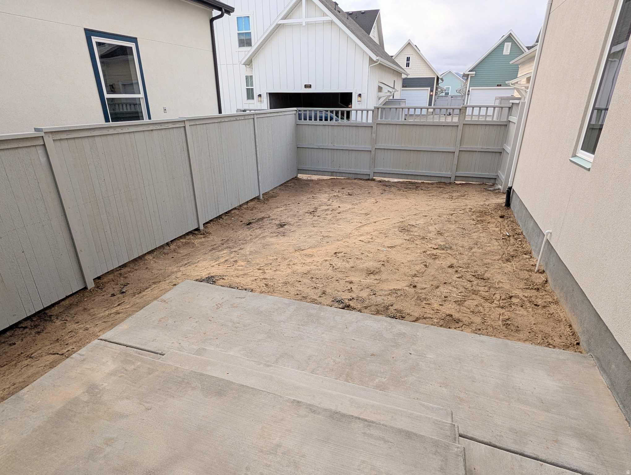 DAYBREAK - Residential