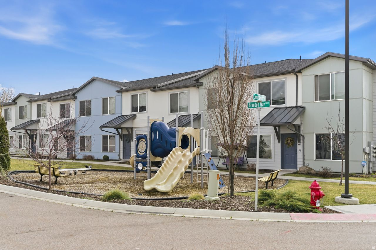 MASONIC TEMPLE - Residential