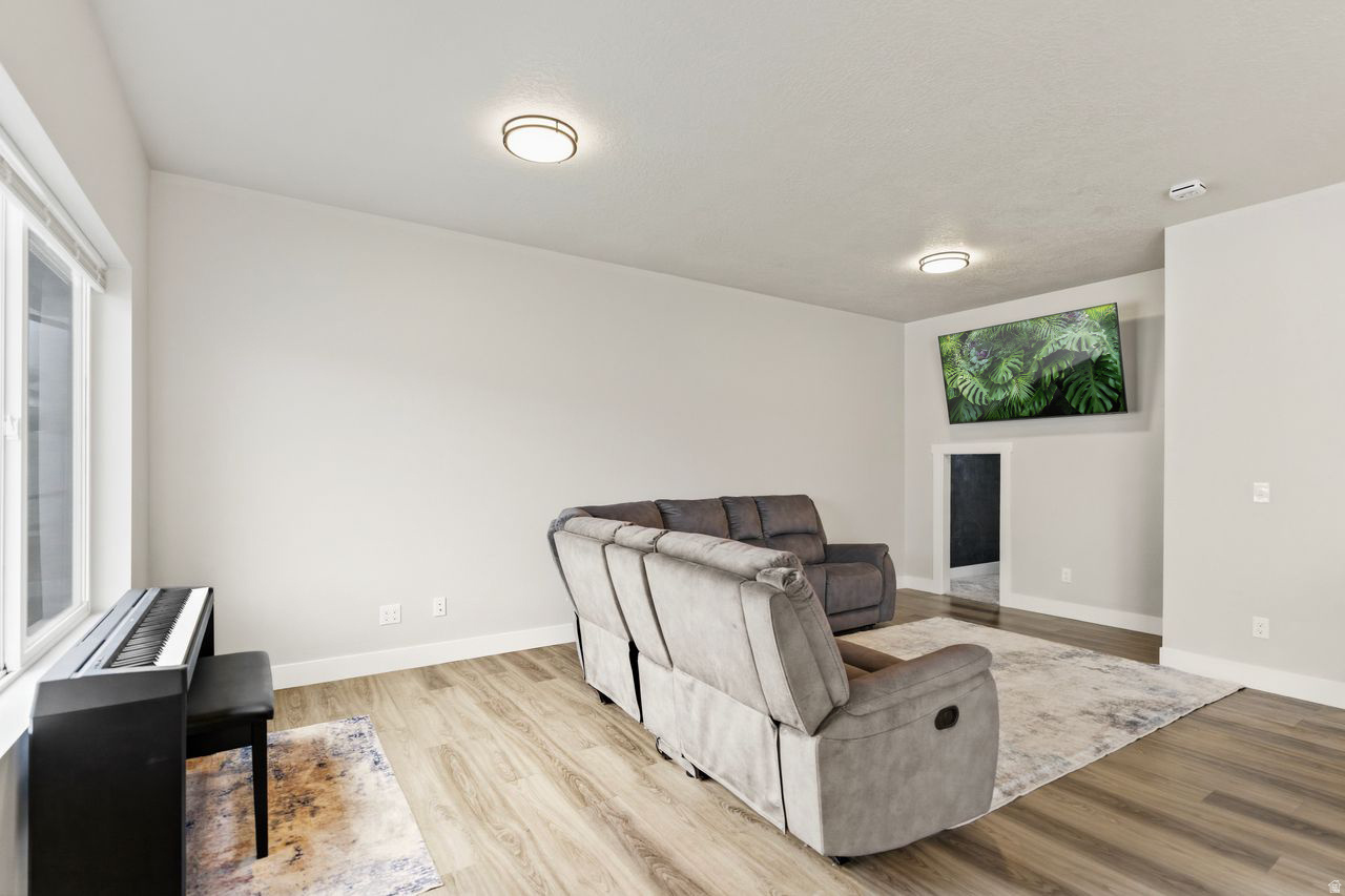 MASONIC TEMPLE - Residential