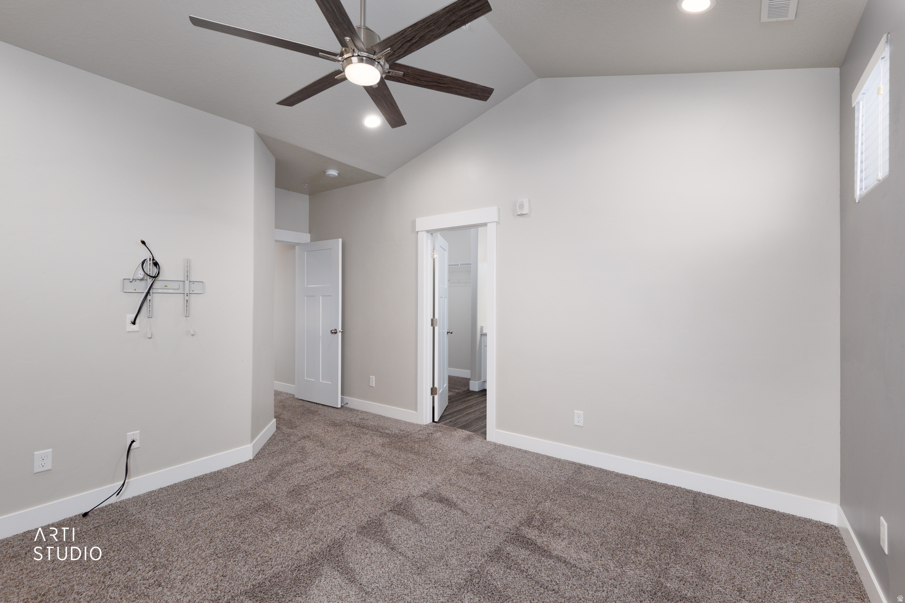 EAGLE VIEW - Residential