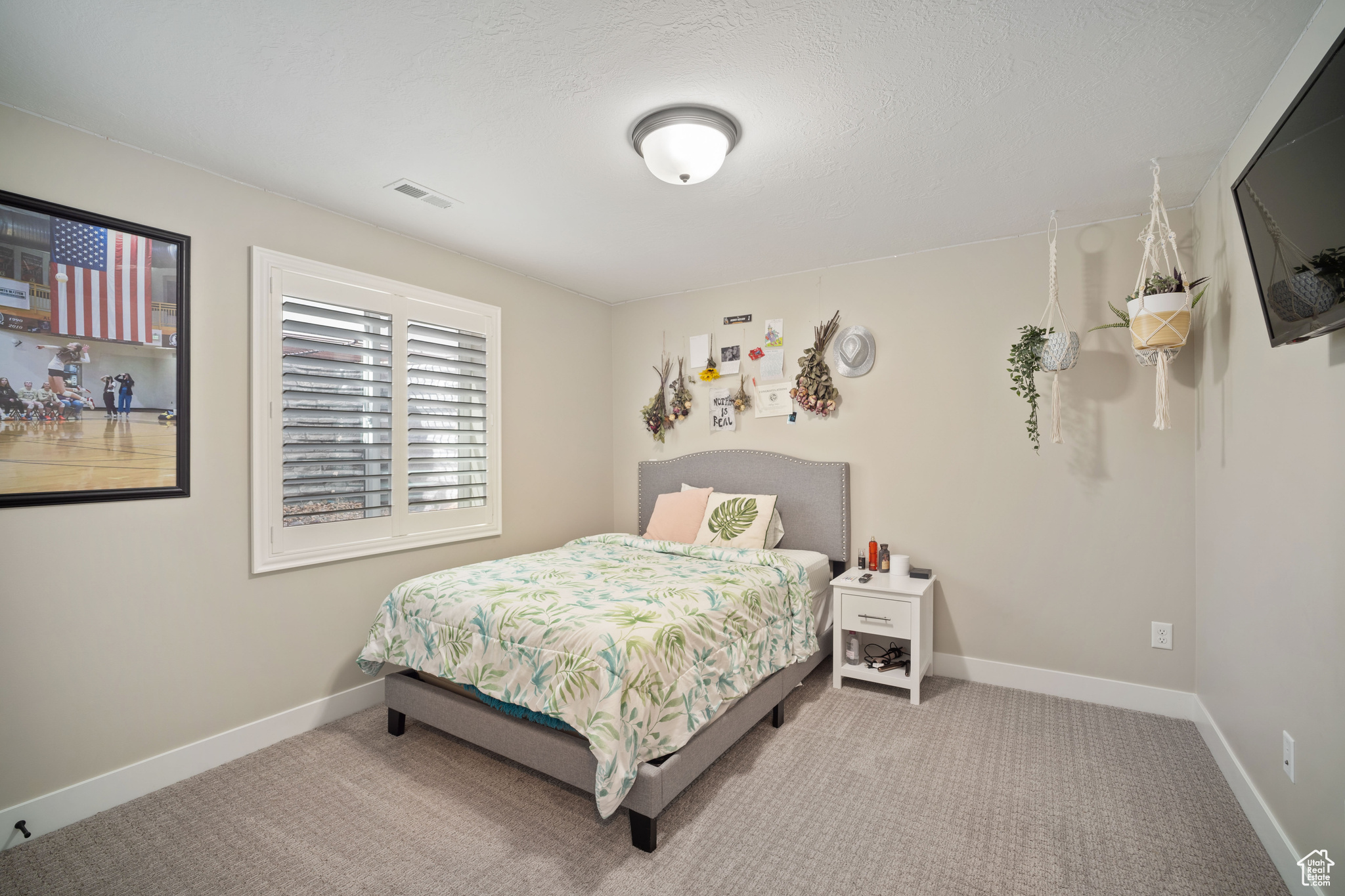 946 S 2000, Layton, Utah image 32