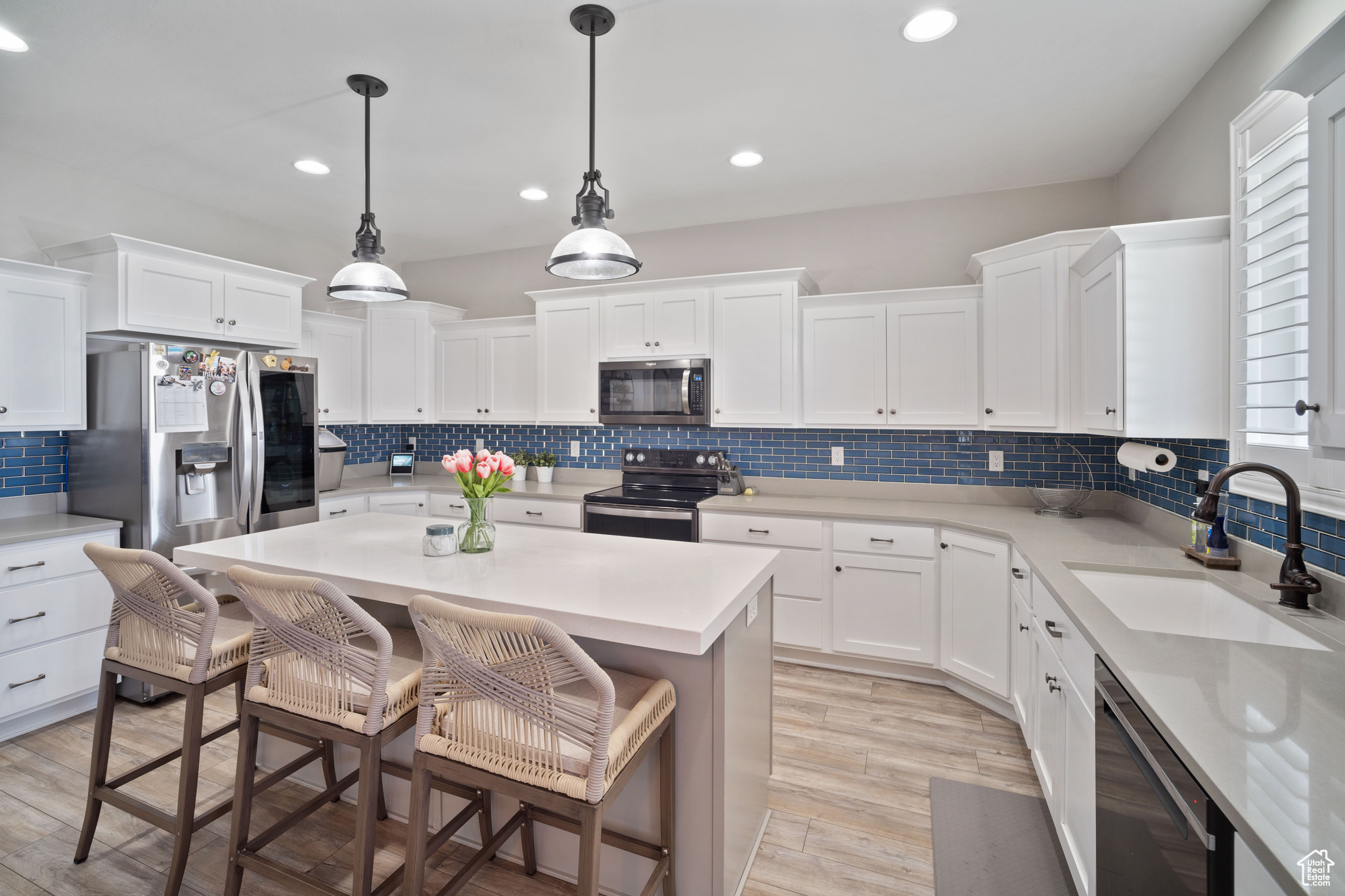 946 S 2000, Layton, Utah image 3