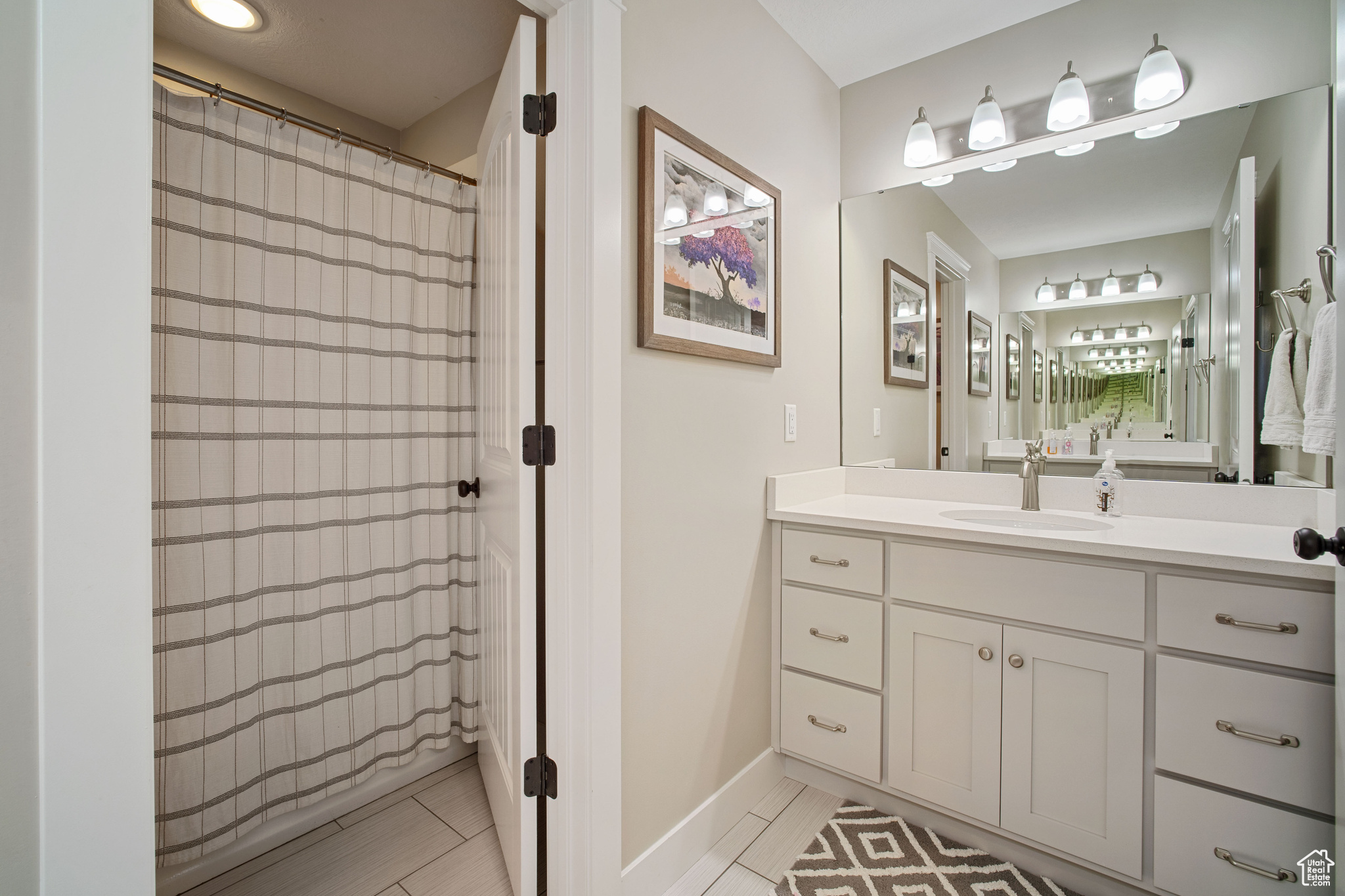 946 S 2000, Layton, Utah image 27