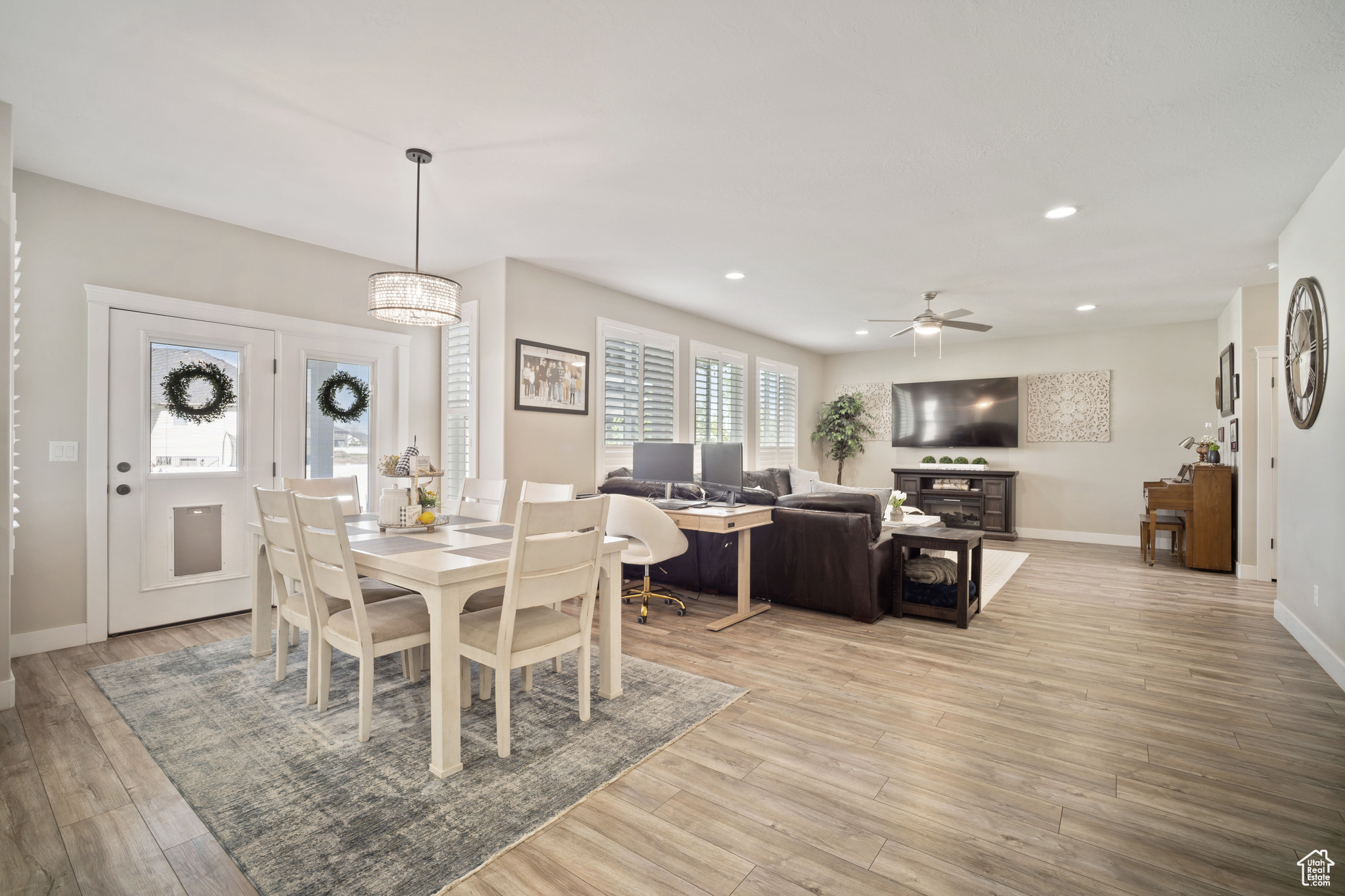 946 S 2000, Layton, Utah image 8