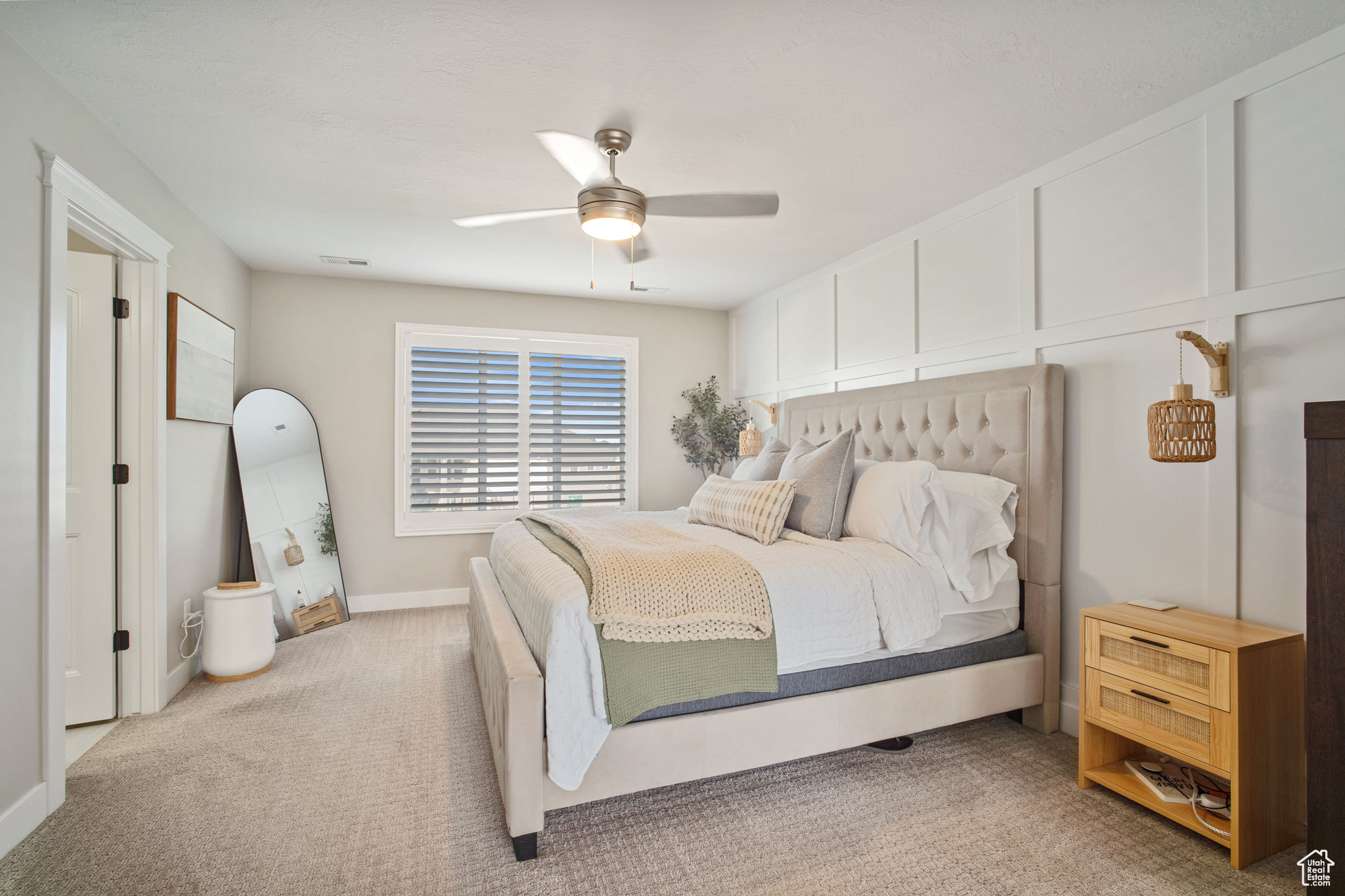 946 S 2000, Layton, Utah image 15
