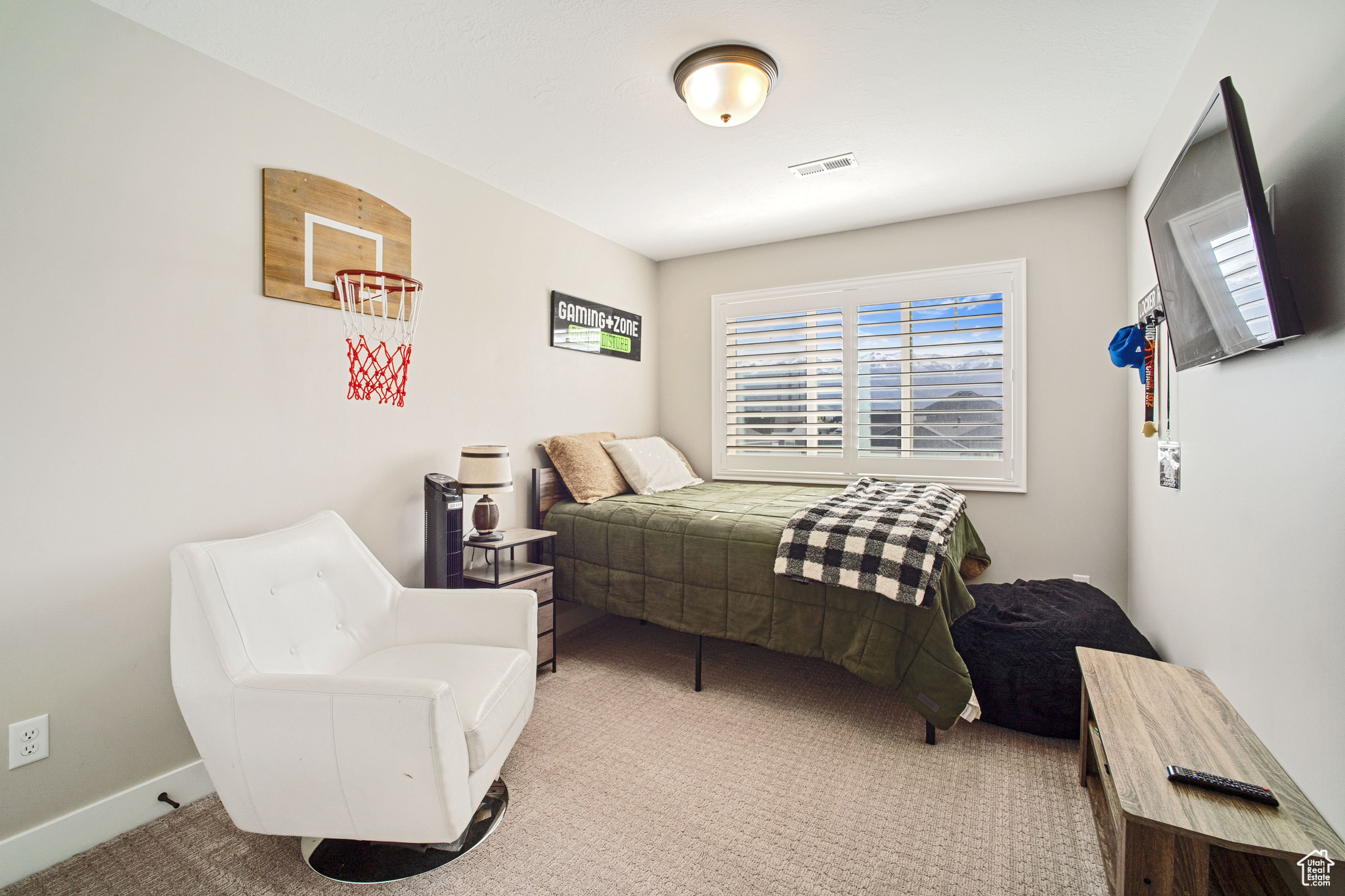 946 S 2000, Layton, Utah image 24