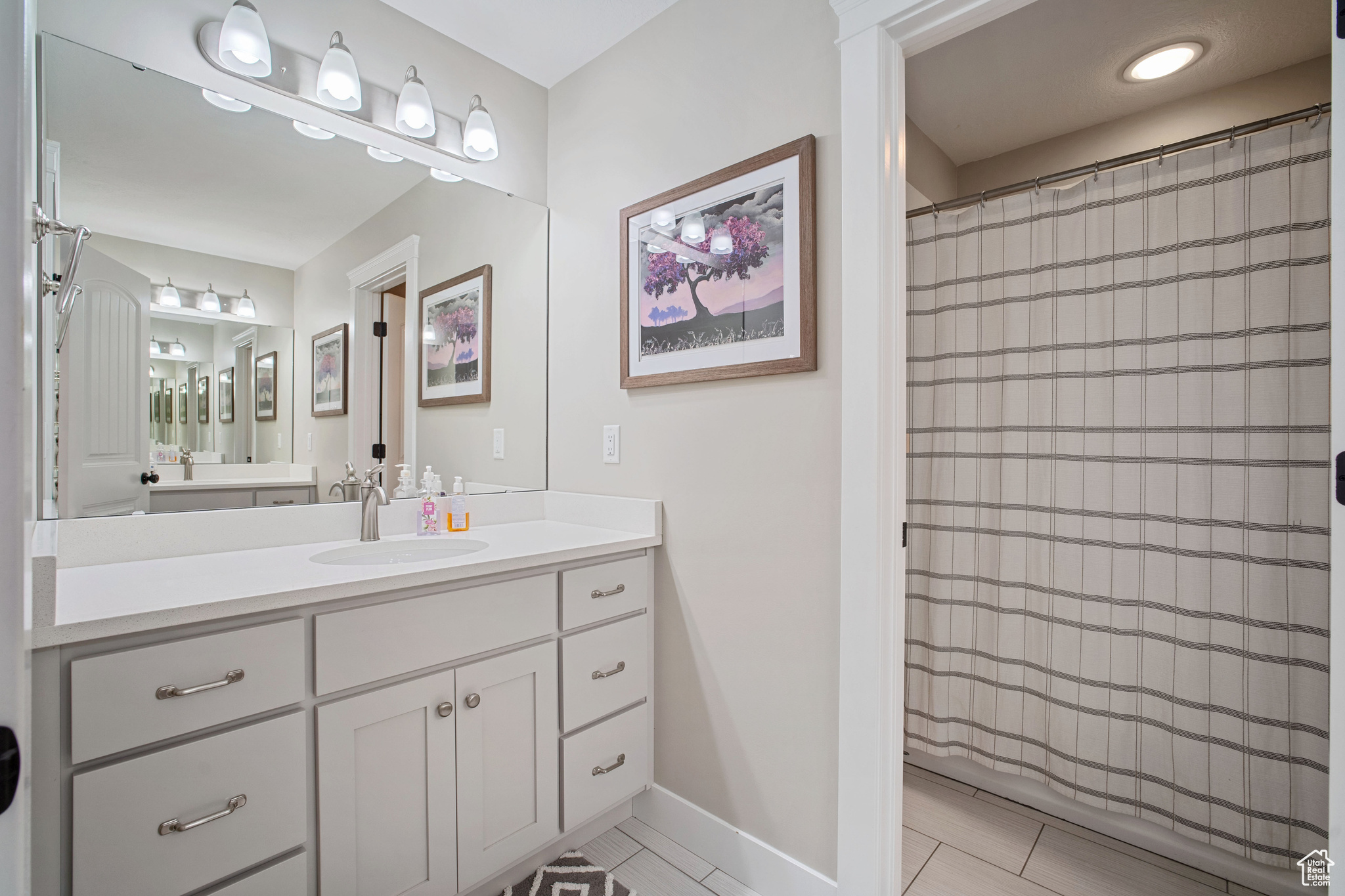 946 S 2000, Layton, Utah image 26