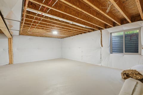 Tiny photo for 1302 W 2535 N, Clinton, UT 84015 (MLS # 2163638)