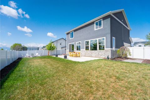 Tiny photo for 805 S SPRING CANYON WAY, Springville, UT 84663 (MLS # 2154933)