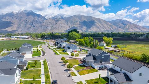 Tiny photo for 805 S SPRING CANYON WAY, Springville, UT 84663 (MLS # 2154933)