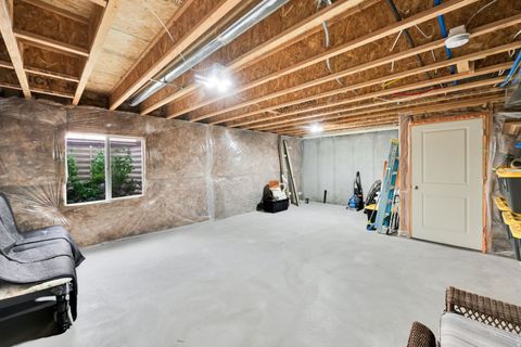 Tiny photo for 94 E ASHGROVE LN, Saratoga Springs, UT 84045 (MLS # 2154939)