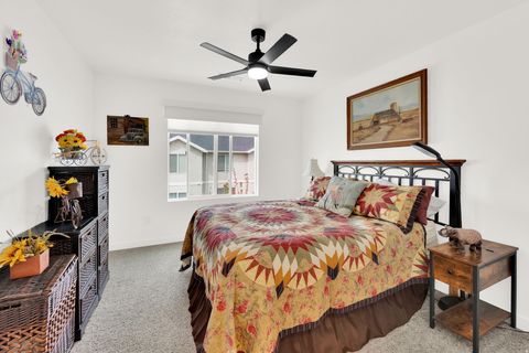 Tiny photo for 94 E ASHGROVE LN, Saratoga Springs, UT 84045 (MLS # 2154939)