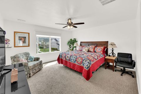 Tiny photo for 94 E ASHGROVE LN, Saratoga Springs, UT 84045 (MLS # 2154939)