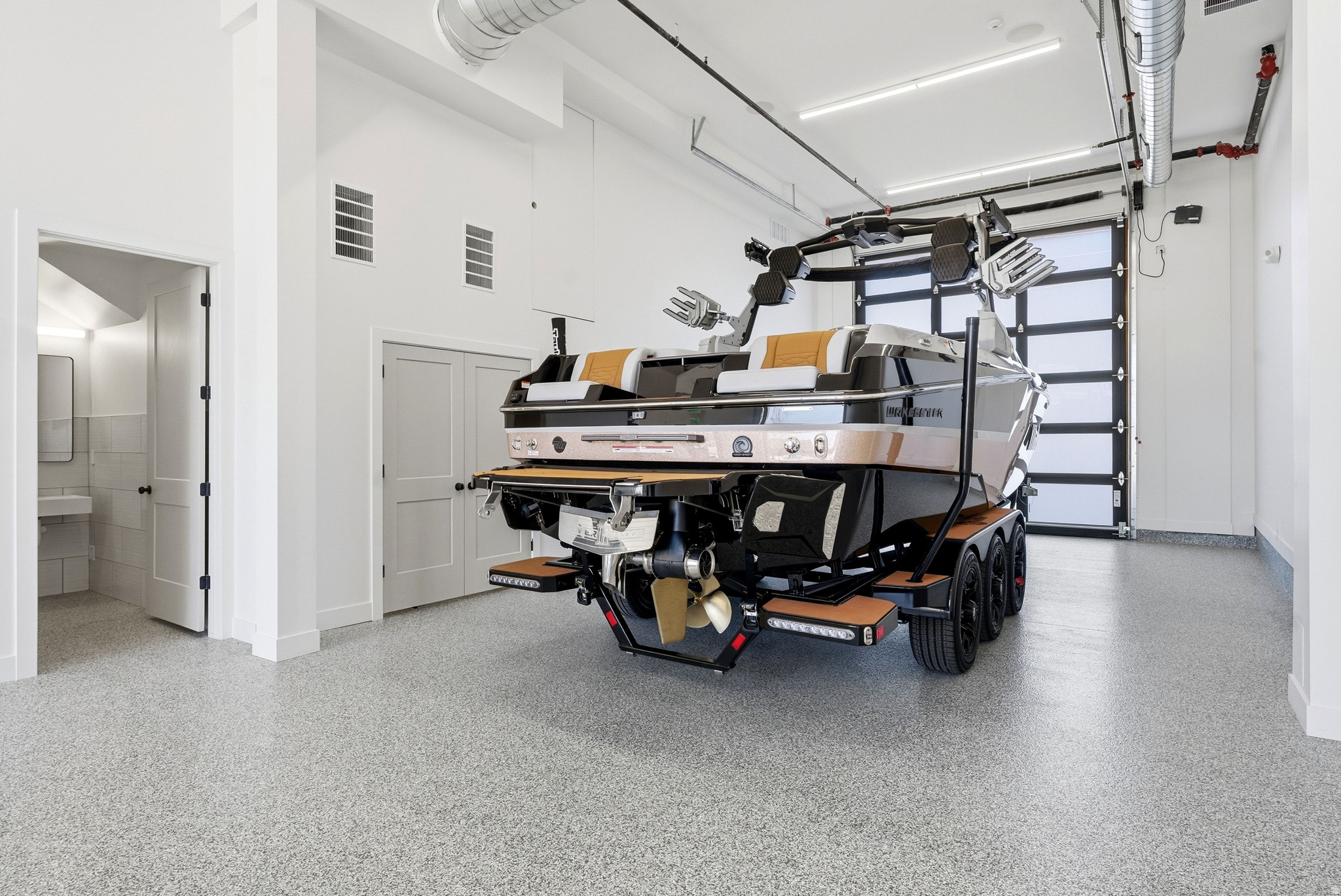 MOUNTAIN VIEW COMMON - Residential