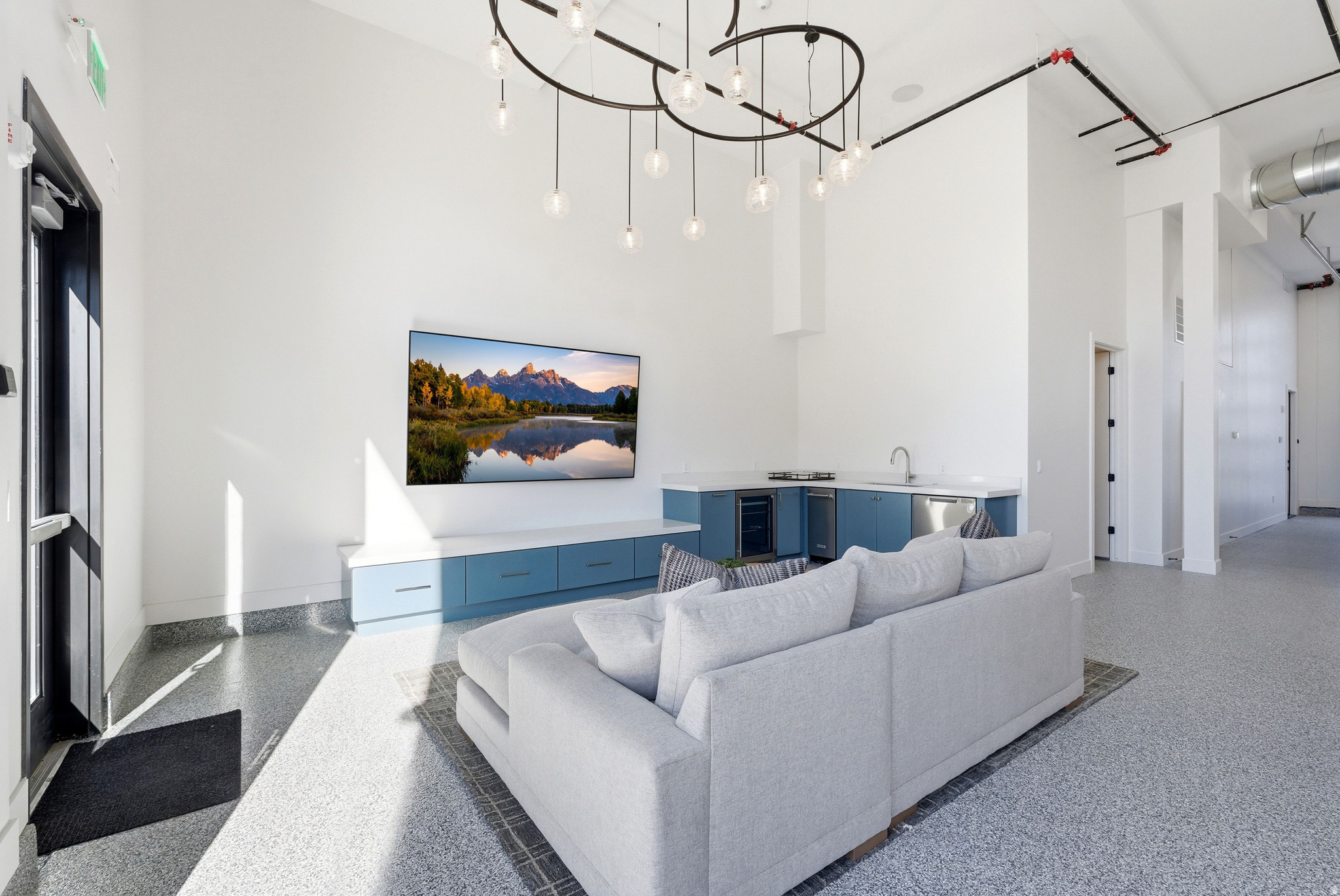 MOUNTAIN VIEW COMMON - Residential