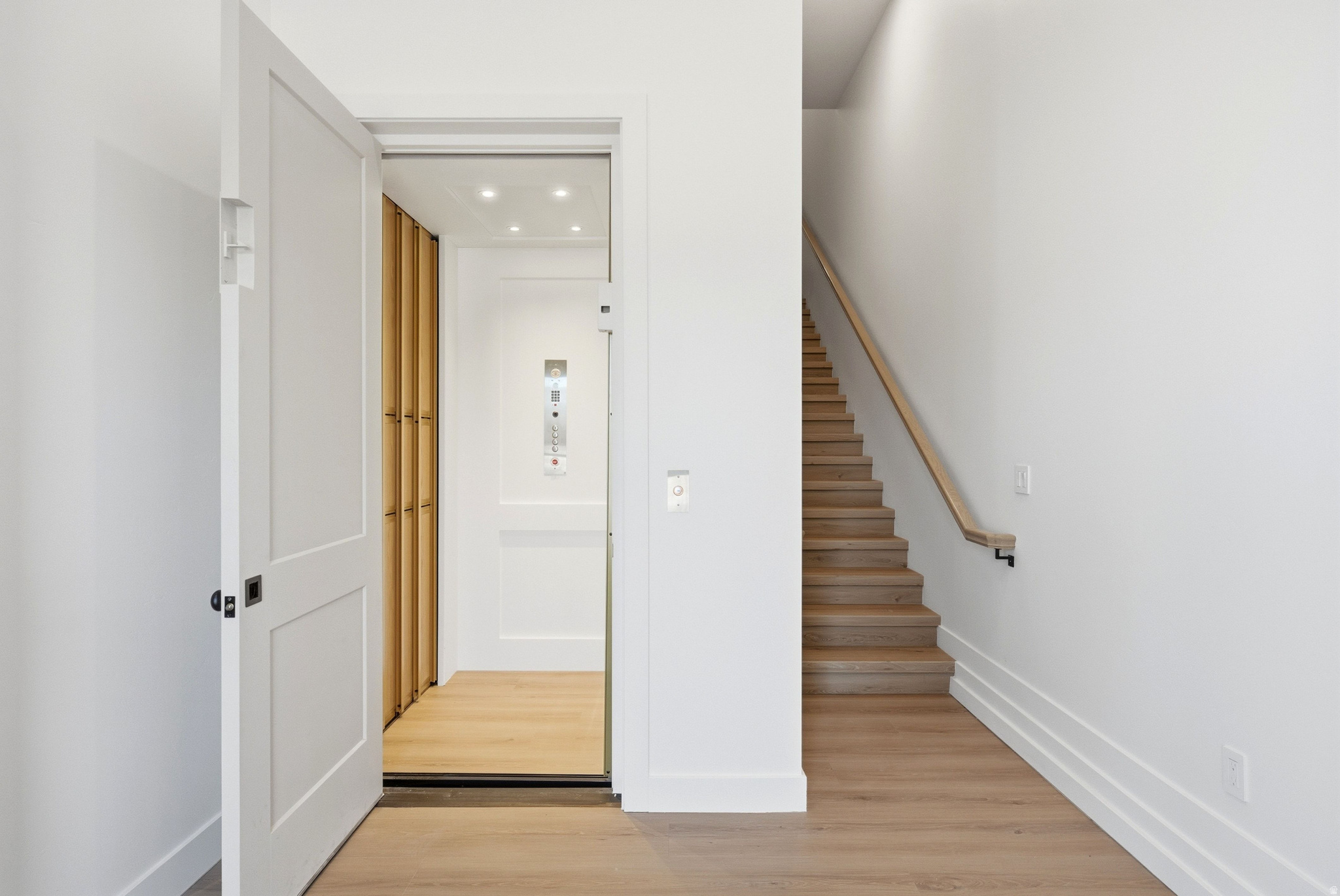 MOUNTAIN VIEW COMMON - Residential