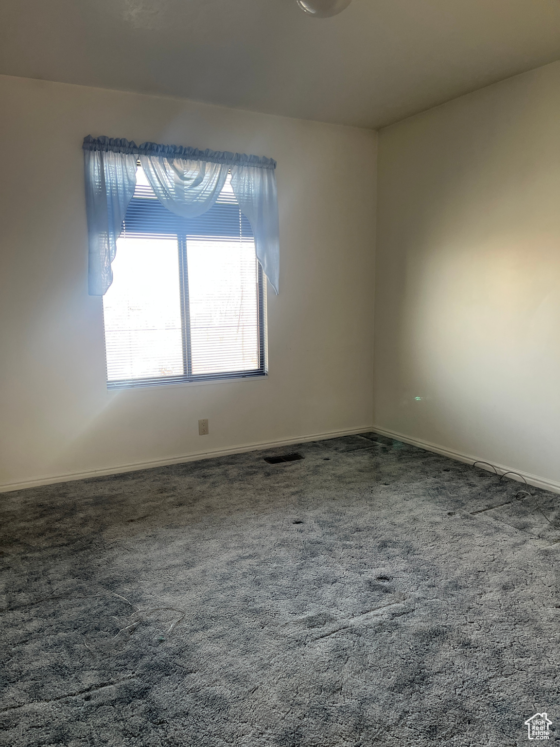 180 E 200, Tooele, Utah image 22