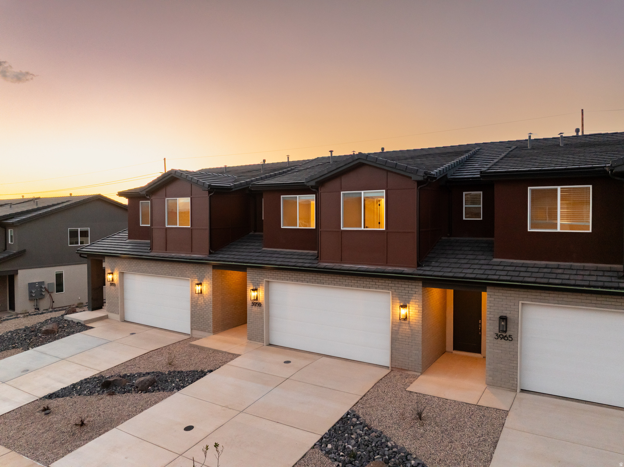 RISE AT CORAL CANYON - Residential