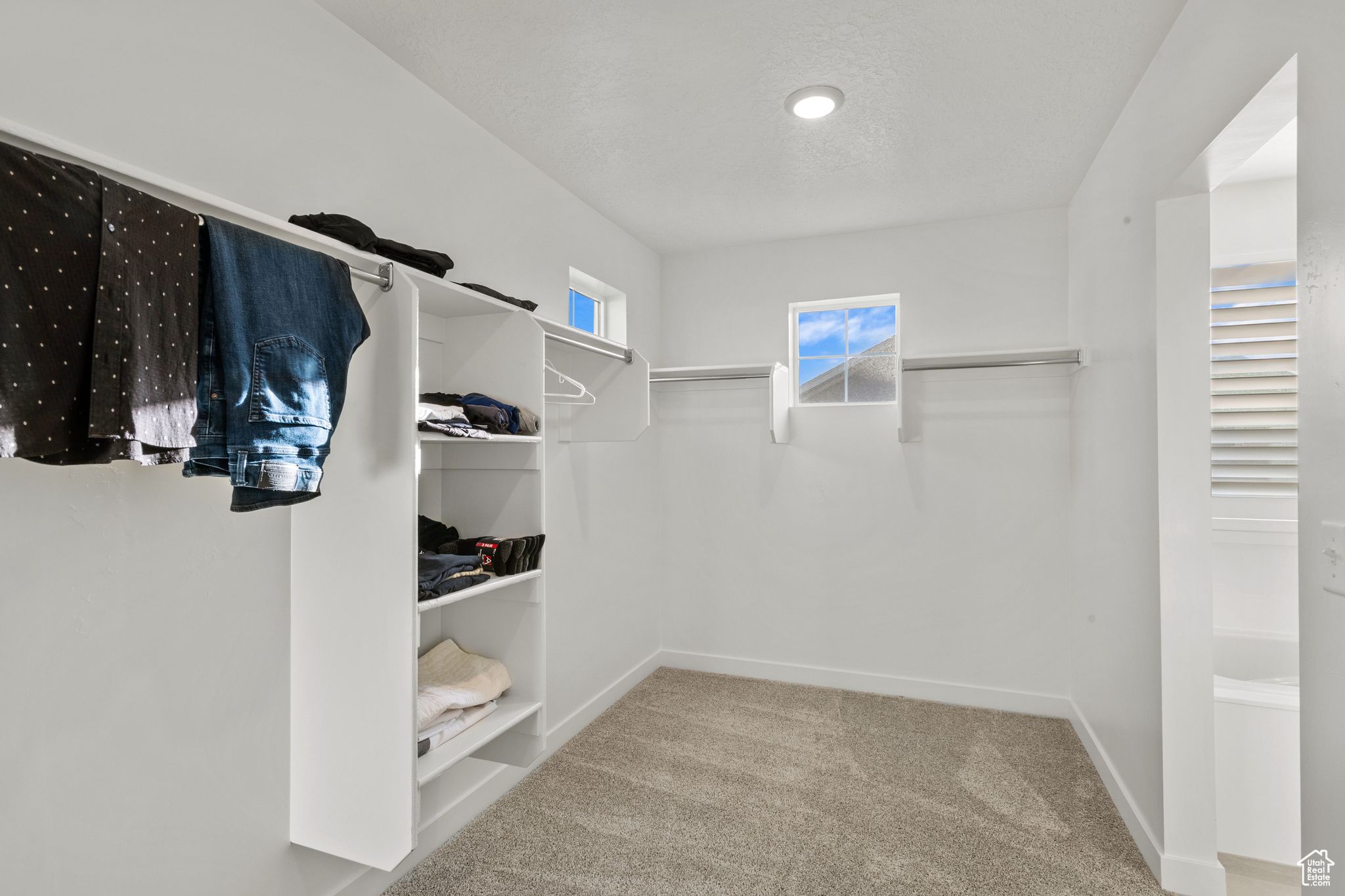 MAPLETON HEIGHTS - Residential