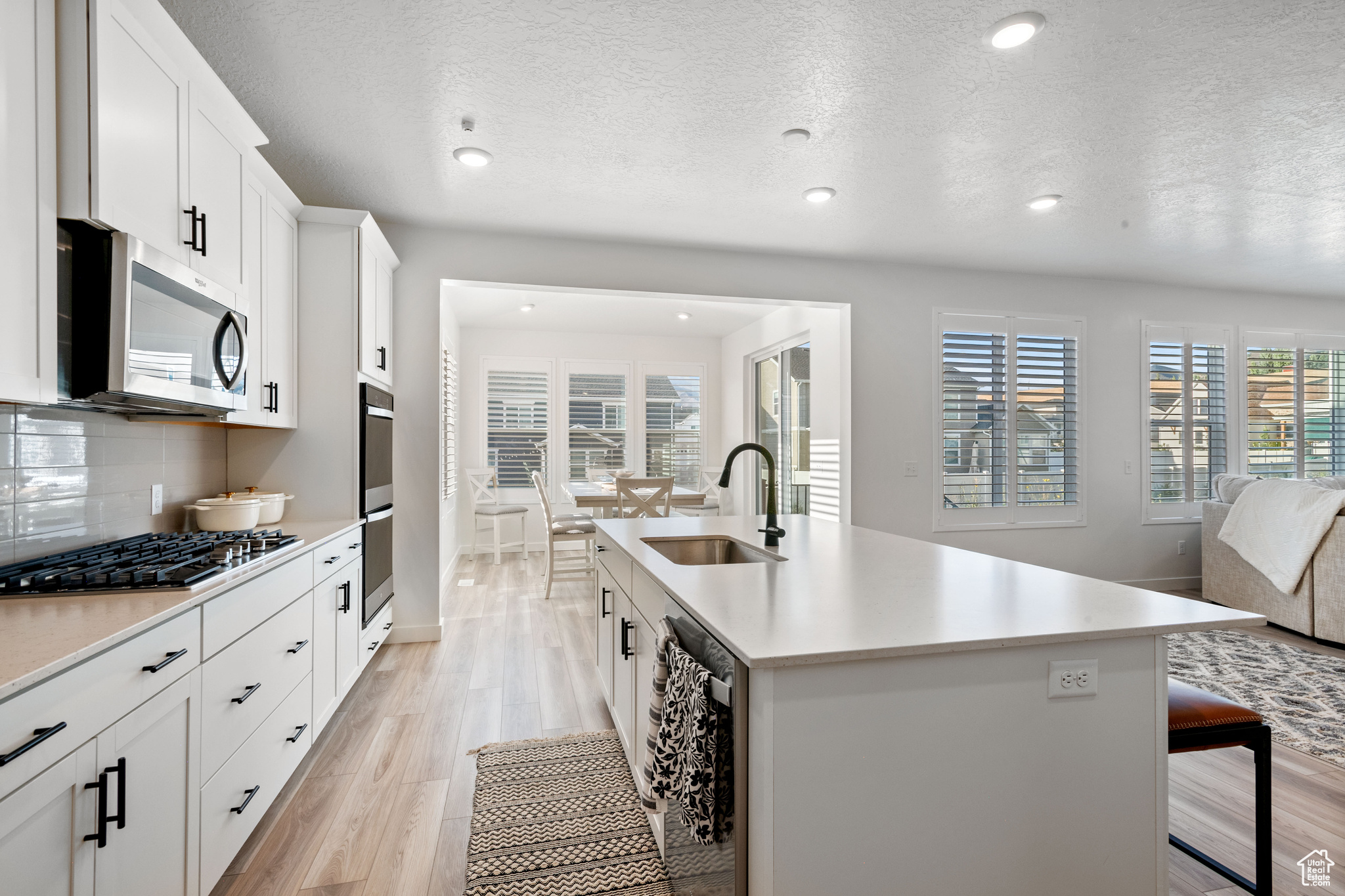 MAPLETON HEIGHTS - Residential