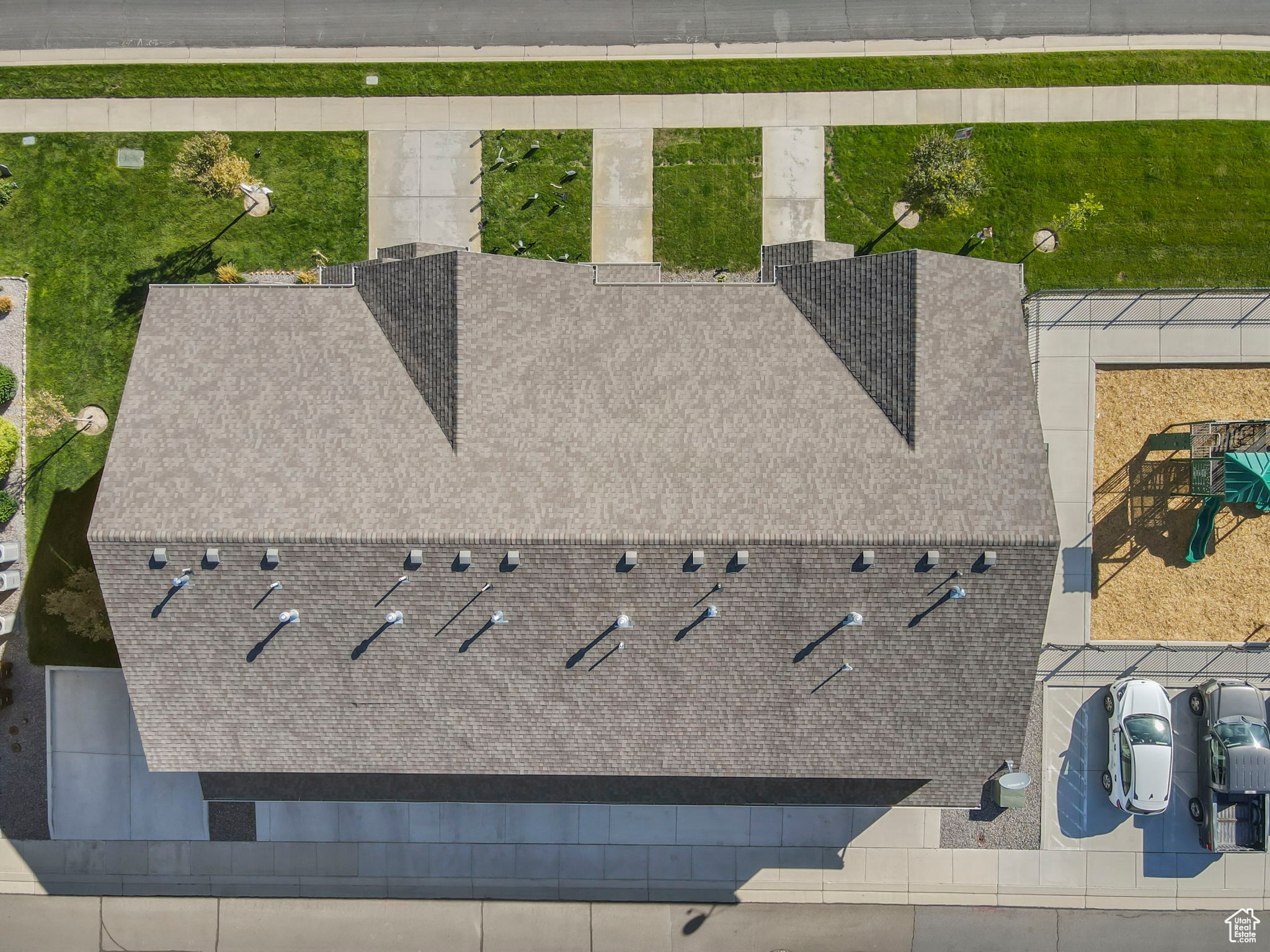 TRAIL HEAD - Residential