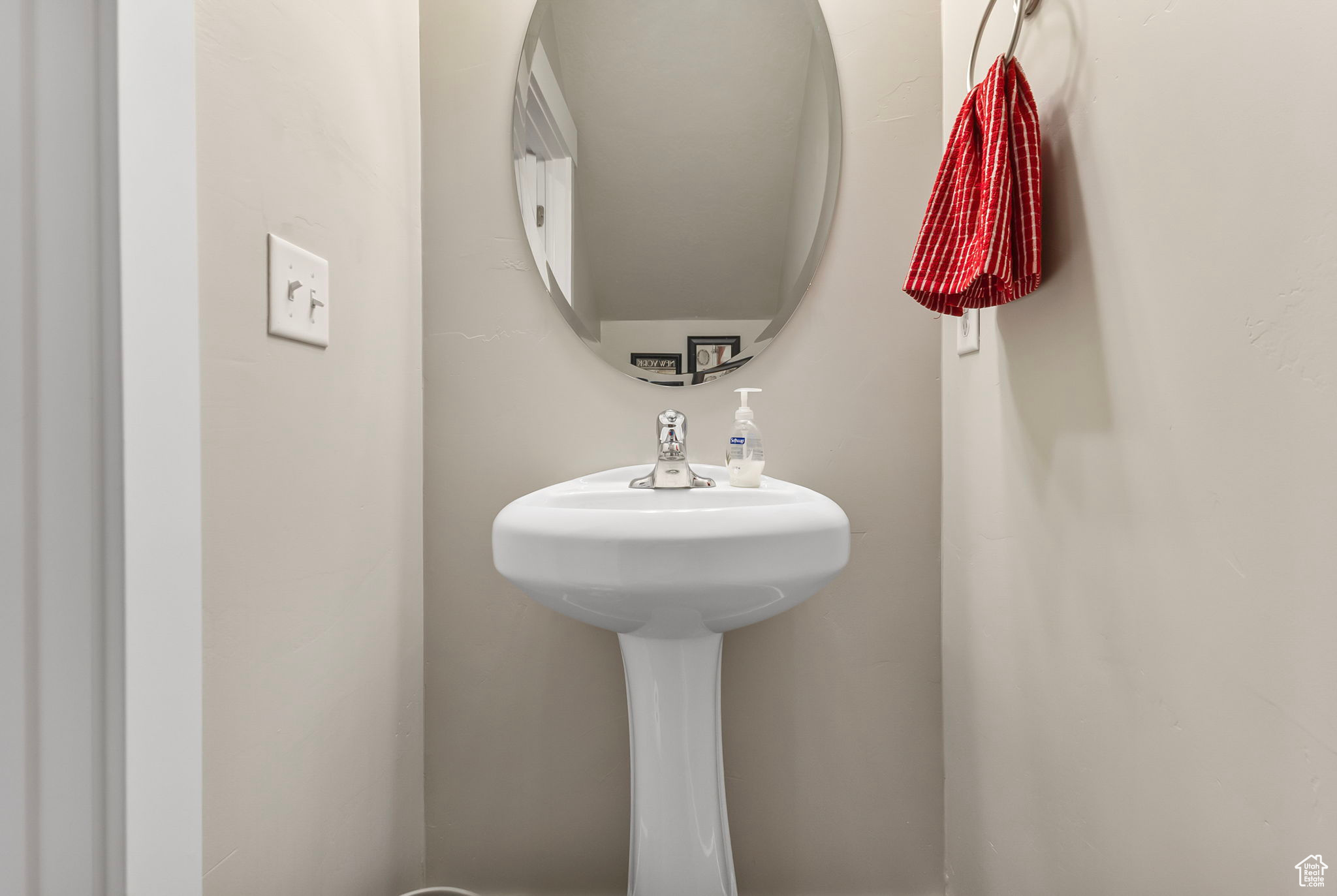 TRAIL HEAD - Residential