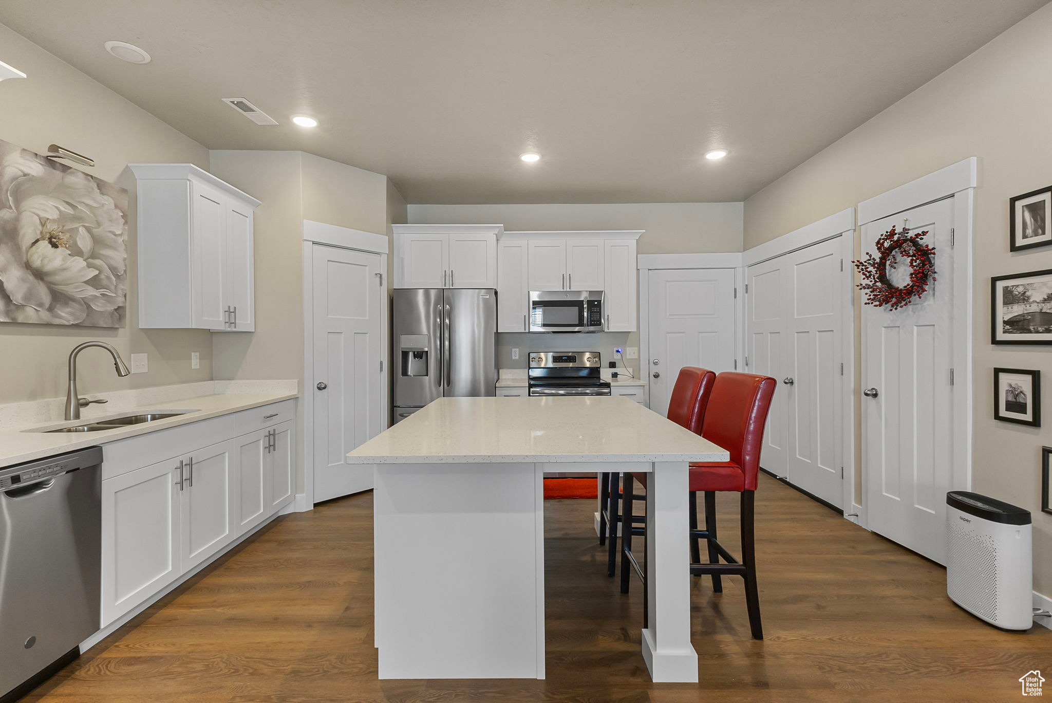 TRAIL HEAD - Residential