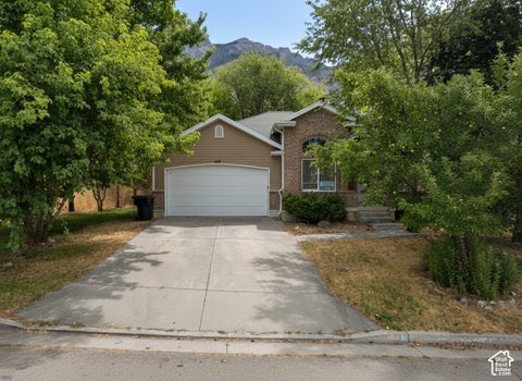Photo of 629 S APPALOOSA CIR, Willard, UT 84340 (MLS # 2191371)