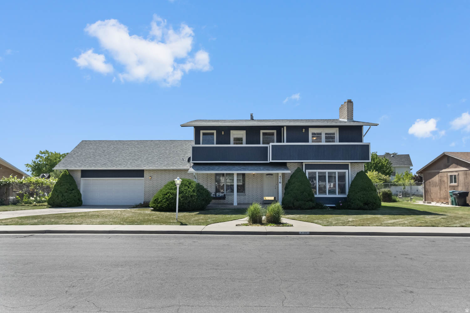 CASA LINDA ESTATES - Residential