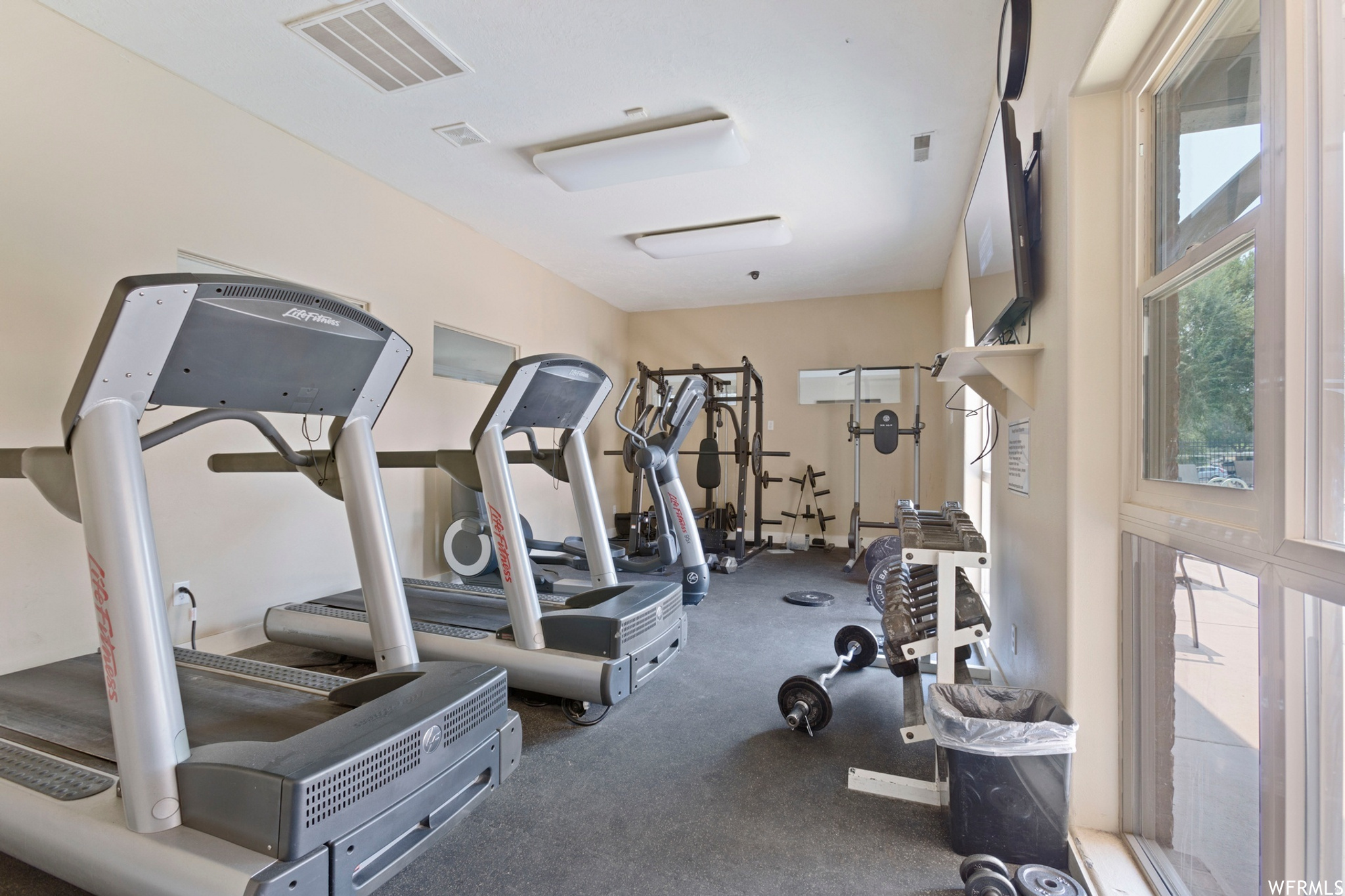 WILLOW SPRINGS - Residential