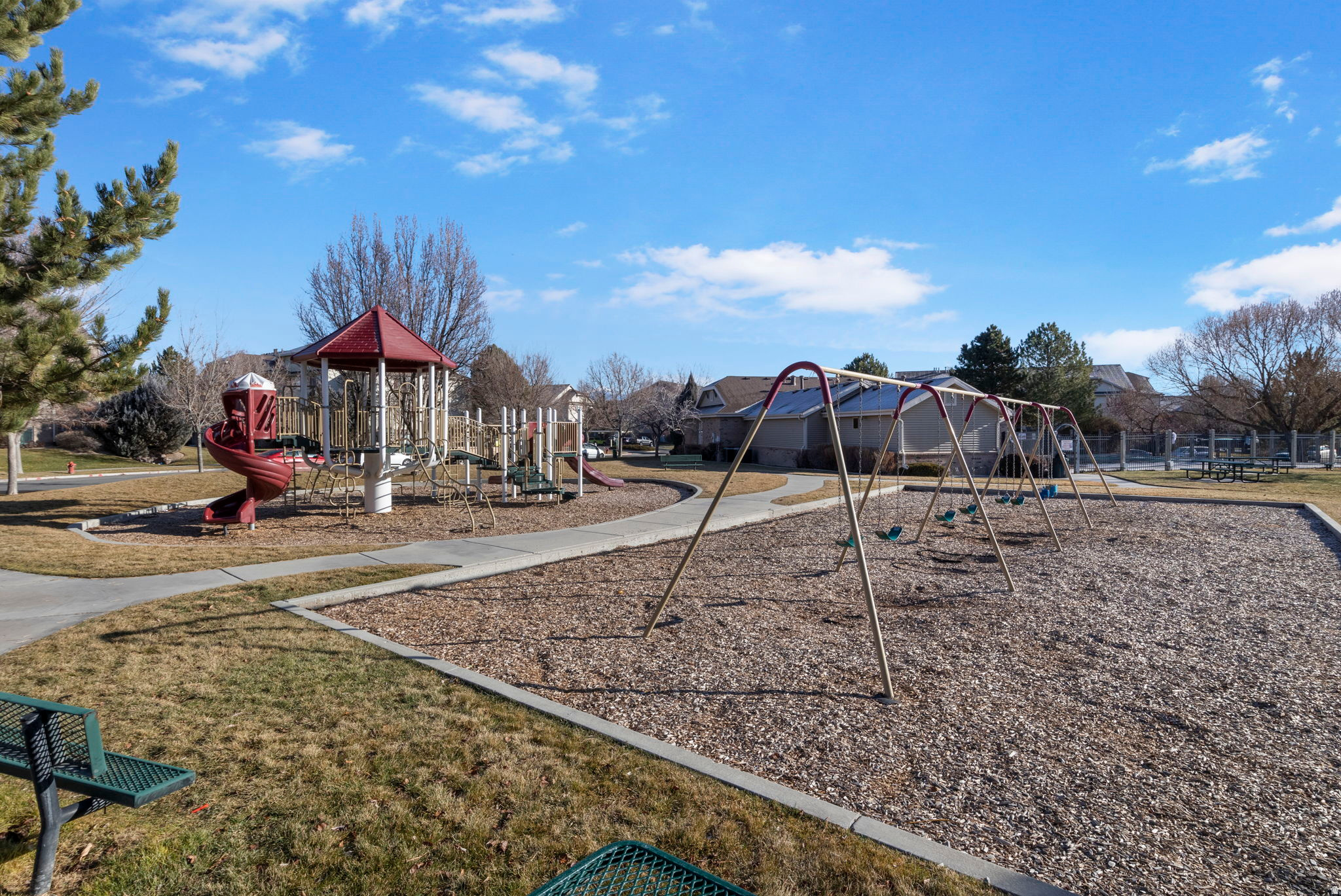 WILLOW SPRINGS - Residential