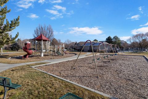 Tiny photo for 8116 N RIDGE LOOP WEST W #8, Eagle Mountain, UT 84005 (MLS # 2153771)
