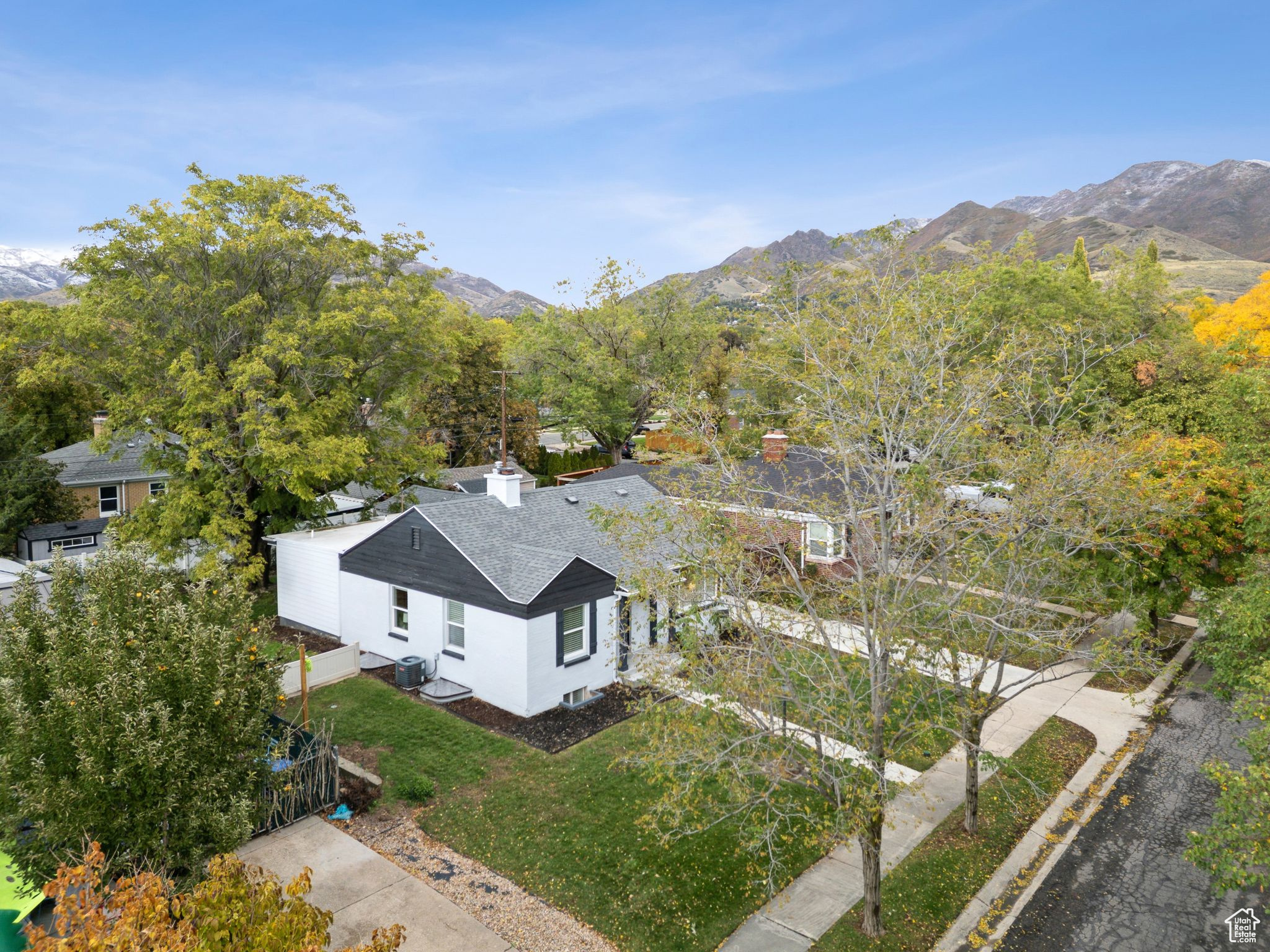 REDONDO PARK - Residential