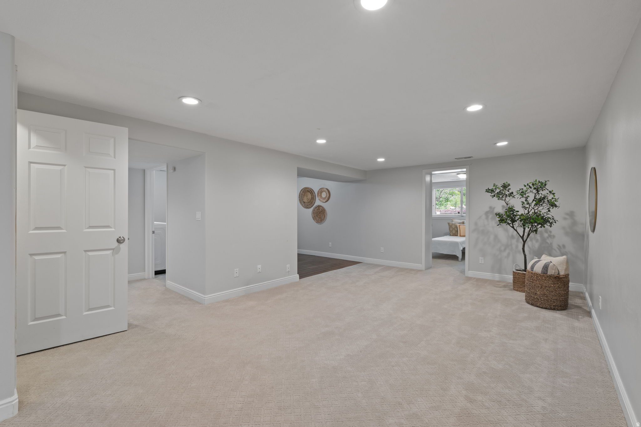 HIDDEN OAKS - Residential