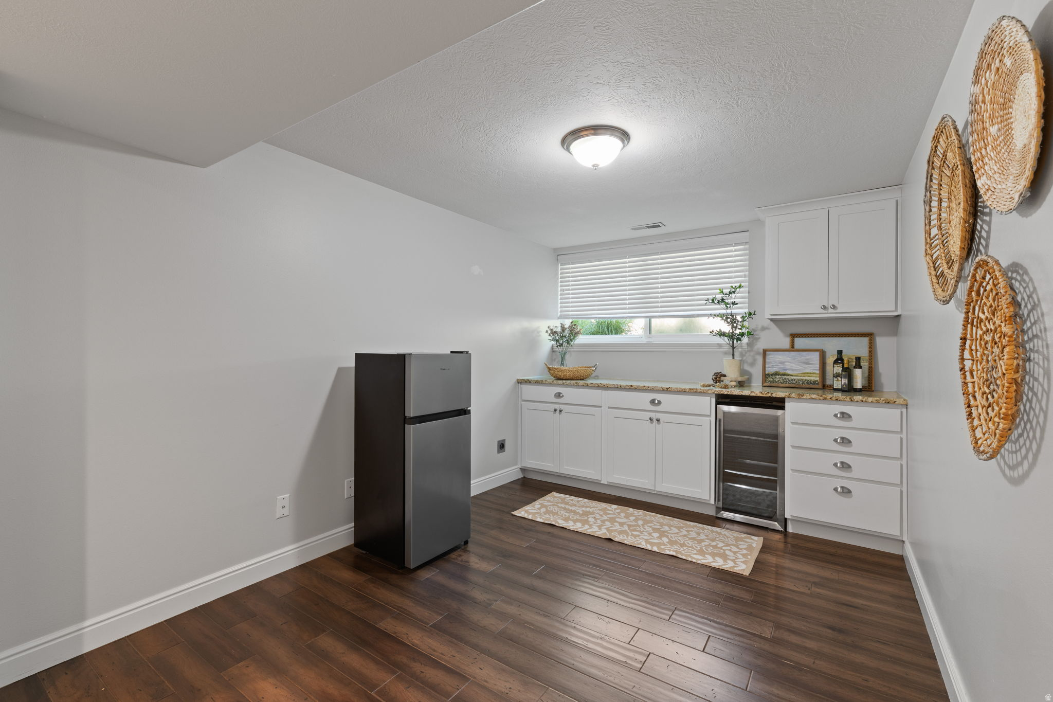 HIDDEN OAKS - Residential